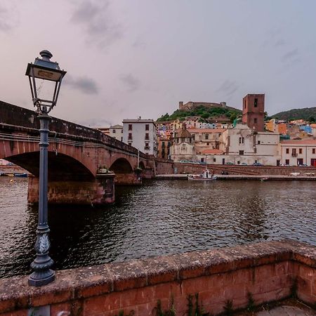 Palazzo Pischedda 호텔 보사 외부 사진
